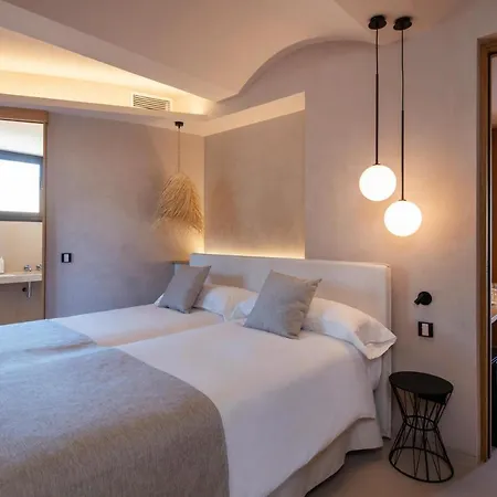 Joe's Gomila Boutique 4*